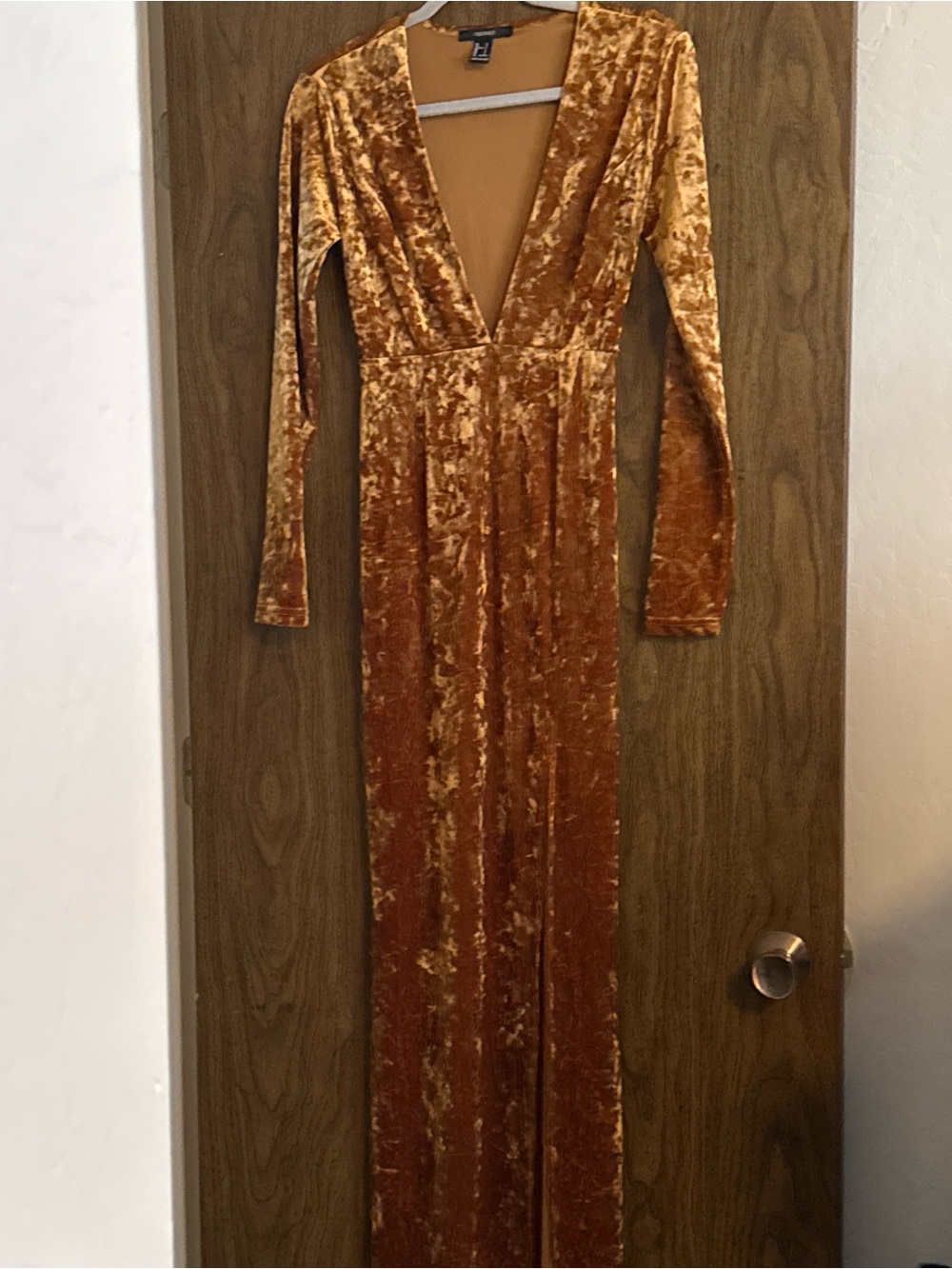 Forever 21 Crushed Velvet Dress in Caramel